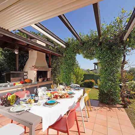 Riai Villa *